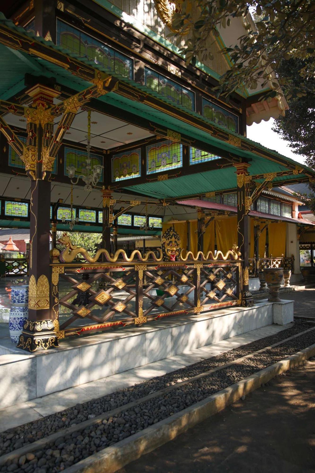 Garrya Bianti Yogyakarta Hotel สเลมาน ภายนอก รูปภาพ