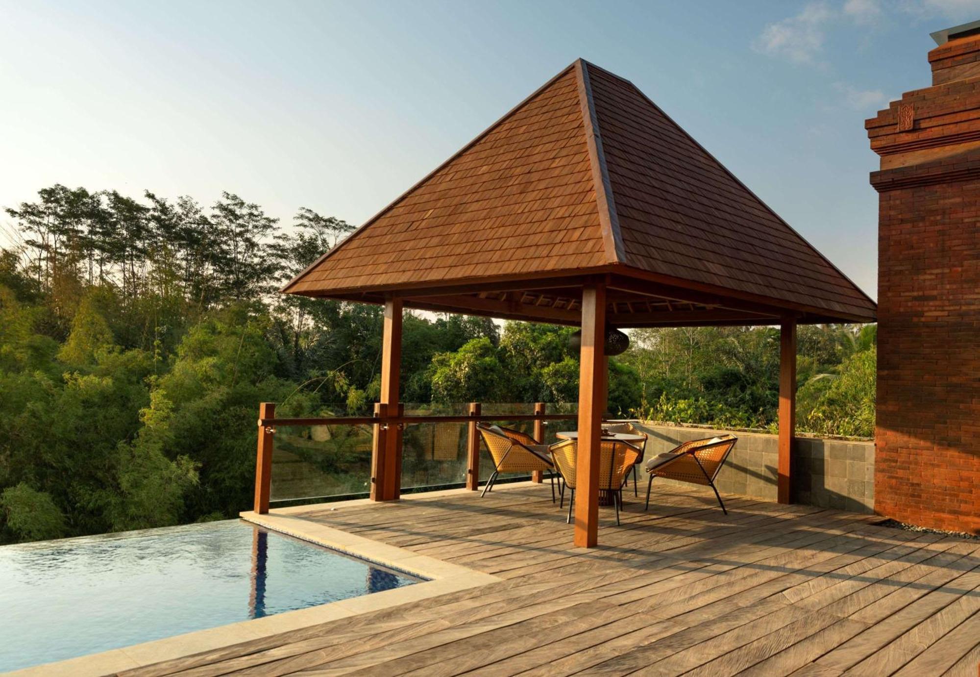 Garrya Bianti Yogyakarta Hotel สเลมาน ภายนอก รูปภาพ