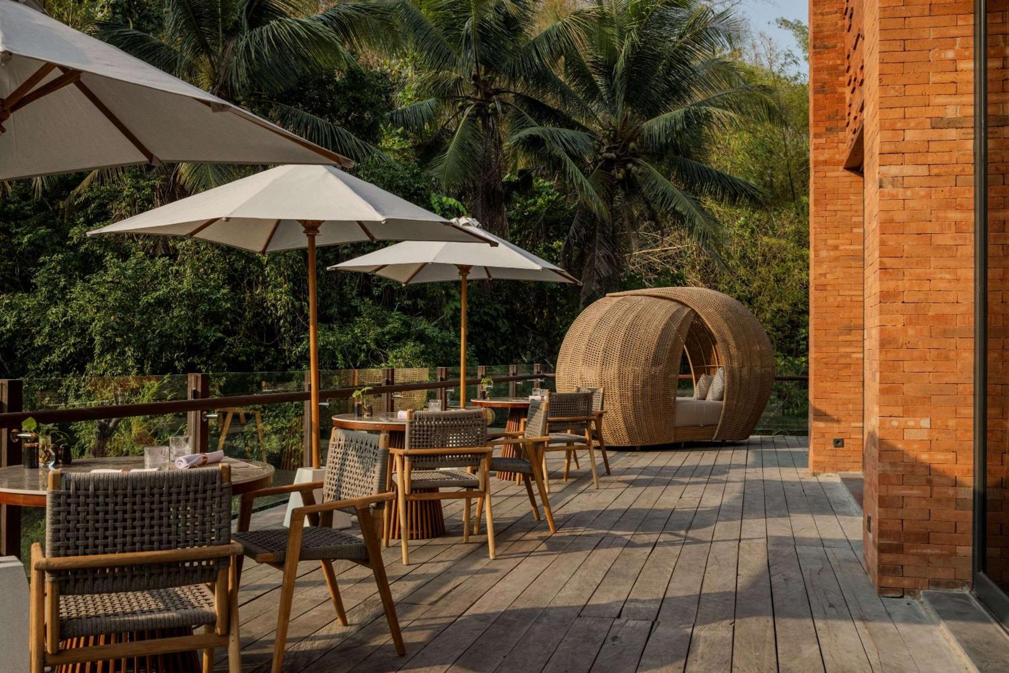 Garrya Bianti Yogyakarta Hotel สเลมาน ภายนอก รูปภาพ